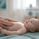 Slik kommer du i gang med babymassasje: En praktisk guide